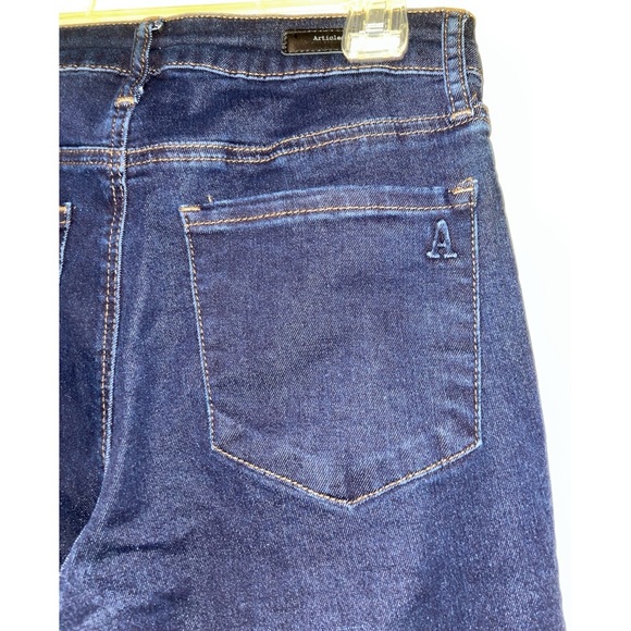 Articles of Society Flared Jeans - Picture 5 of 7